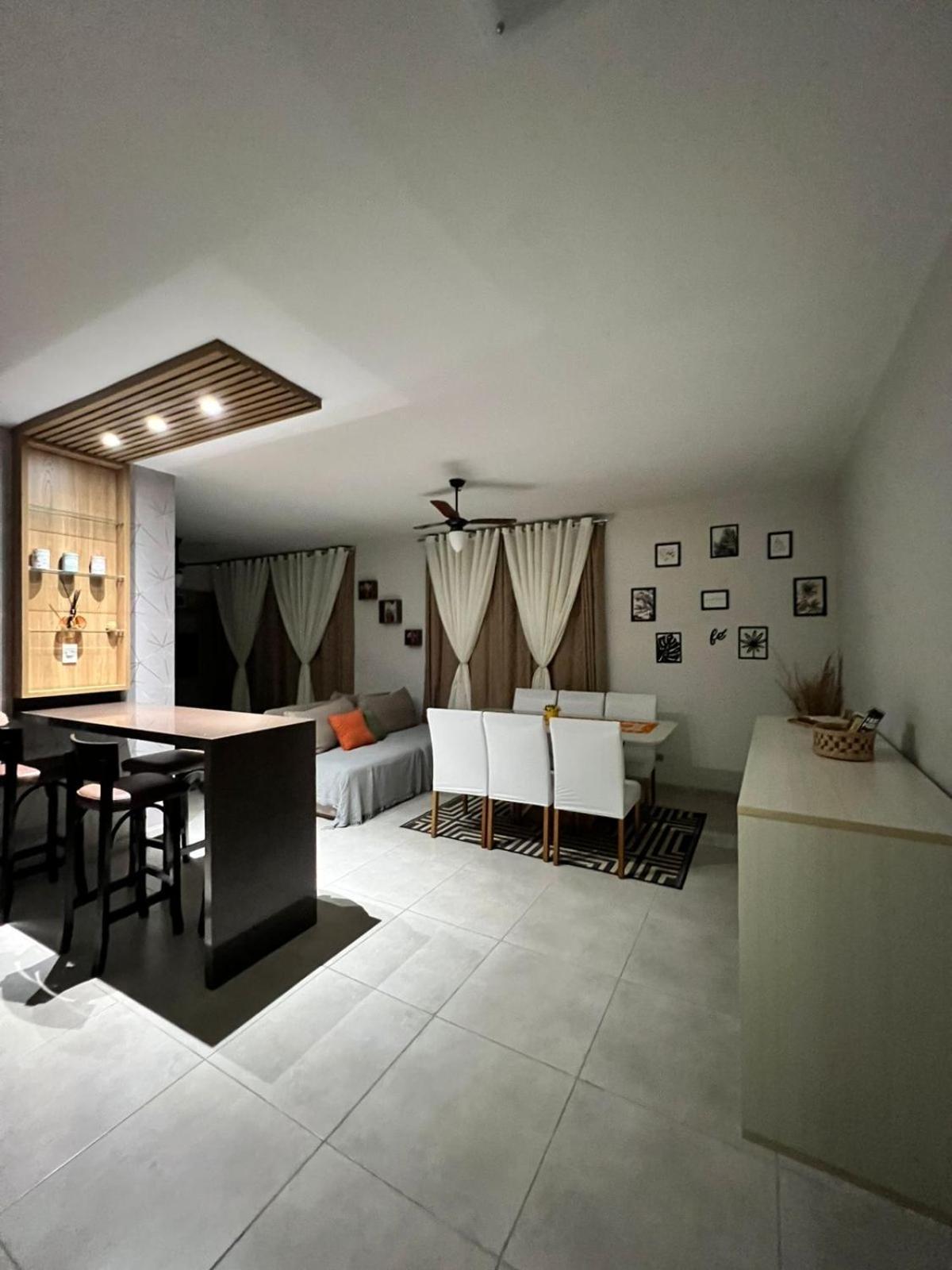 Apartamento Amplo E Belissimo! - 3 Quadras Do Mar! Guaruja Ngoại thất bức ảnh